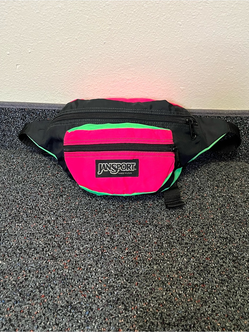 JanSport 90s Neon Pink & Green Colorbock os Adjustable Strap USA Fannypack